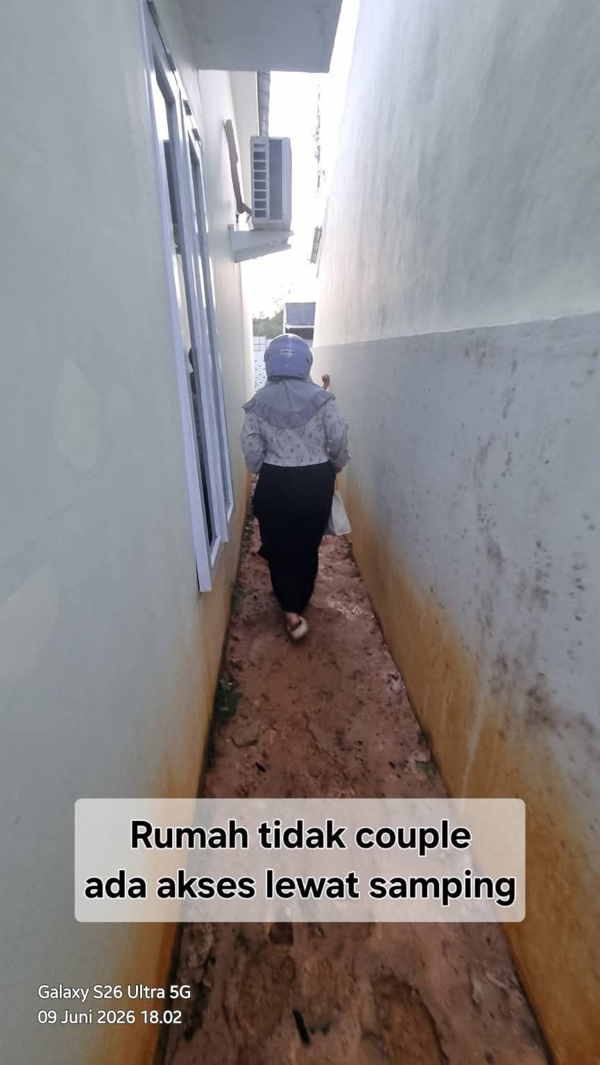 Akses samping rumah tidak couple